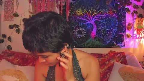 Alex online show from 05-15-26, 01:34