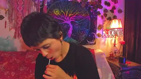 Alex online show from 06-10-26, 03:29