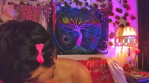 Alex online show from 06-10-26, 05:34