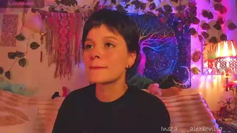 Alex online show from 06-22-26, 12:35