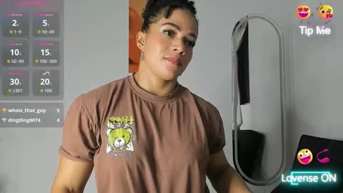 Snapshot of alexiafit chatting on 12-13-25, 10:04 alexiafit online show from 12-13-25, 10:04