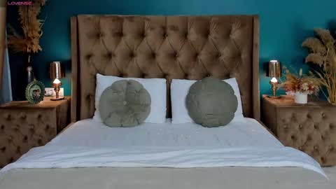 Snapshot of alexiisocean chatting on 01-11-26, 06:07 Alexis online show from 01-11-26, 06:07