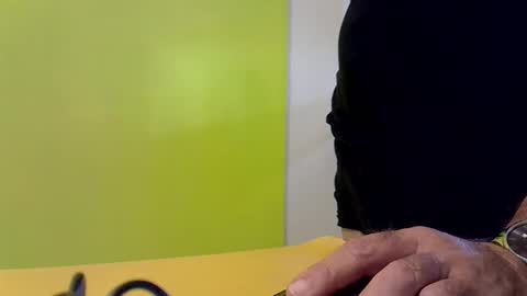 Snapshot of alexio69 chatting on 09-14-25, 01:43 alexio69 online show from 09-14-25, 01:43