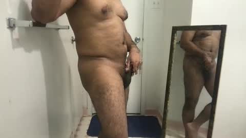 Snapshot of alexis69mm chatting on 12-30-24, 03:14 Alex online show from 12-30-24, 03:14