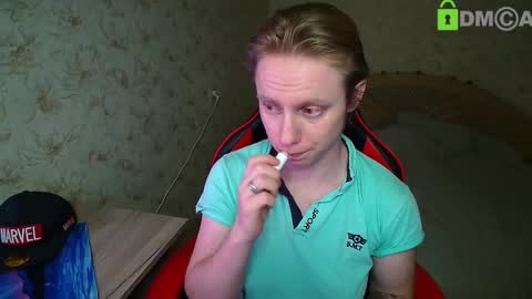 Alexis online show from 12-17-25, 09:54