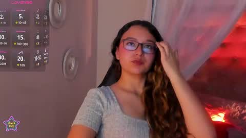alexis_scott__ online show from 06-12-26, 04:11