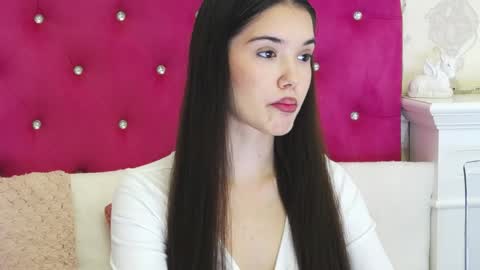 alexisdevine online show from 05-18-26, 04:29
