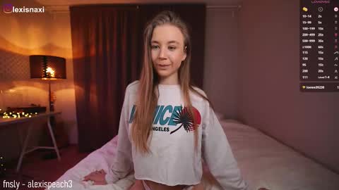 Snapshot of alexispeach chatting on 01-18-26, 09:40 Alexis-- online show from 01-18-26, 09:40