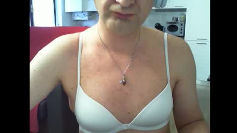 Snapshot of alexja_ganja chatting on 02-20-26, 07:43 Alexia online show from 02-20-26, 07:43