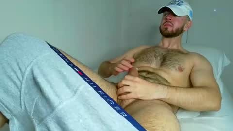 Alex online show from 06-25-26, 07:35