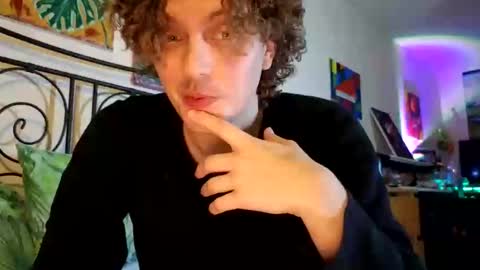 Snapshot of alexrhodesxxx chatting on 01-05-25, 09:36 Alex online show from 01-05-25, 09:36