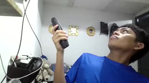 Snapshot of alexsexy1405 chatting on 12-16-25, 06:02 alexsexy1405 online show from 12-16-25, 06:02