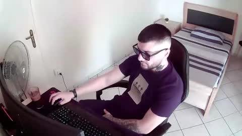 Snapshot of alexthepro00 chatting on 06-27-26, 03:50 alexthepro00 online show from 06-27-26, 03:50