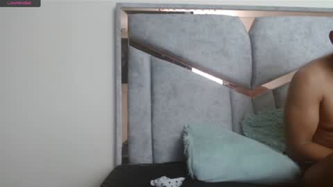 alex y luisa online show from 01-28-25, 03:35