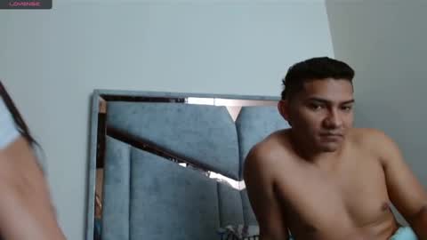 alex y luisa online show from 02-23-25, 02:46