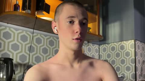 Snapshot of alexwos chatting on 12-14-24, 02:34 Alex online show from 12-14-24, 02:34