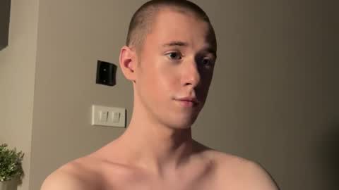 Snapshot of alexwos chatting on 01-11-25, 11:12 Alex online show from 01-11-25, 11:12