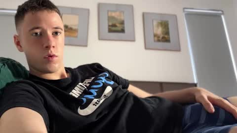 Snapshot of alexwos chatting on 02-04-26, 07:03 Alex online show from 02-04-26, 07:03