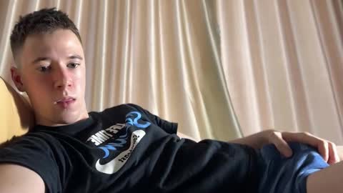 Snapshot of alexwos chatting on 02-05-26, 09:58 Alex online show from 02-05-26, 09:58