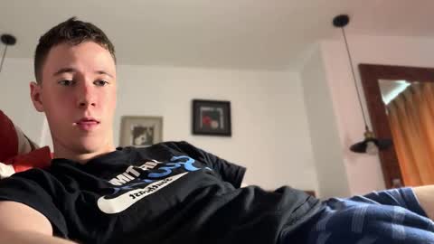 Snapshot of alexwos chatting on 02-14-26, 06:32 Alex online show from 02-14-26, 06:32