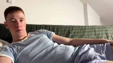 Snapshot of alexwos chatting on 04-08-26, 06:57 Alex online show from 04-08-26, 06:57