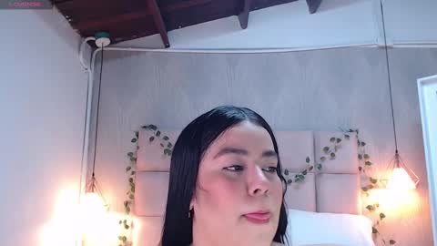 Snapshot of alexxa_curvy_ chatting on 02-15-25, 12:59 Alexxa curvy online show from 02-15-25, 12:59
