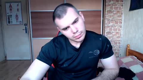 Snapshot of alexxgorilla chatting on 03-08-26, 03:49 alexxgorilla online show from 03-08-26, 03:49