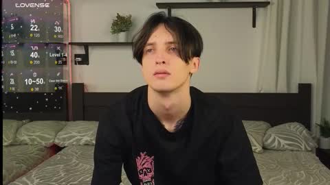 Snapshot of alexxone_ chatting on 10-12-25, 12:37 Alex online show from 10-12-25, 12:37