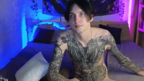 Snapshot of alexxone_ chatting on 01-08-26, 05:04 Alex online show from 01-08-26, 05:04