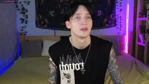 Snapshot of alexxone_ chatting on 02-05-26, 02:38 Alex online show from 02-05-26, 02:38