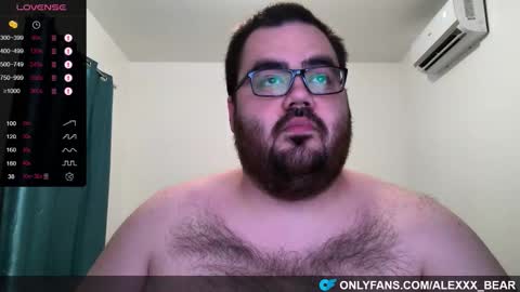 Snapshot of alexxxbear chatting on 12-17-25, 07:20 alexxxbear online show from 12-17-25, 07:20