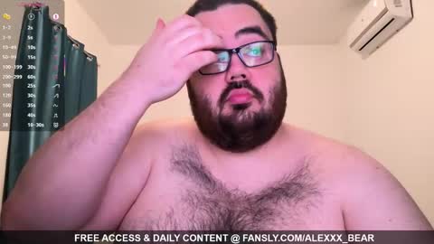 Snapshot of alexxxbear chatting on 02-09-26, 06:12 alexxxbear online show from 02-09-26, 06:12