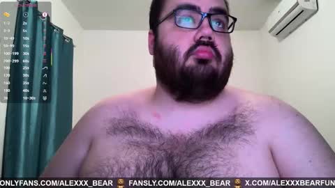 Snapshot of alexxxbear chatting on 02-19-26, 11:01 alexxxbear online show from 02-19-26, 11:01