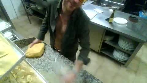 Snapshot of alfred151 chatting on 03-26-26, 01:11 Edgarrrdd1021 online show from 03-26-26, 01:11