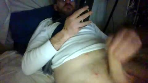 Edgarrrdd1021 online show from 05-17-26, 07:28