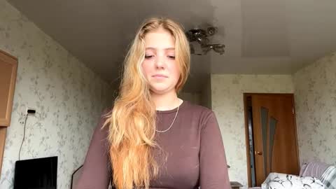 Snapshot of alfrediamalcom chatting on 09-11-25, 07:41 Maria online show from 09-11-25, 07:41