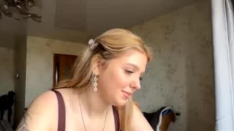 Snapshot of alfrediamalcom chatting on 10-06-25, 07:17 Maria online show from 10-06-25, 07:17