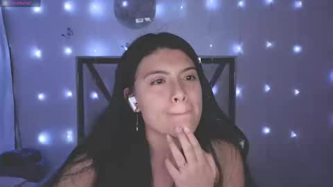 Carolina Join The Fan Club  online show from 10-27-25, 01:09