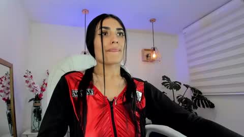 Snapshot of alheli_16 chatting on 12-19-24, 06:34 Alheli online show from 12-19-24, 06:34