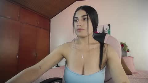 Snapshot of alheli_16 chatting on 02-19-25, 12:55 Alheli online show from 02-19-25, 12:55