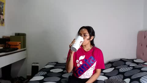 Alia  online show from 11-19-25, 01:11