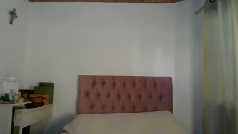 Snapshot of alia_lombardi chatting on 02-19-25, 12:44 Alia Anjali online show from 02-19-25, 12:44
