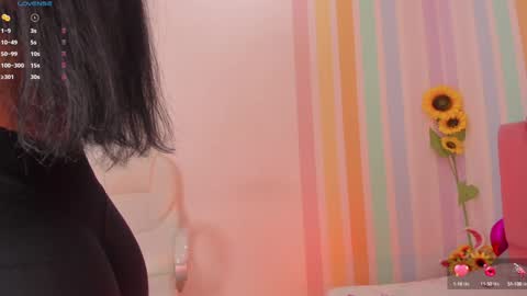 Snapshot of alia_peach_ chatting on 02-07-25, 05:20 Alia online show from 02-07-25, 05:20