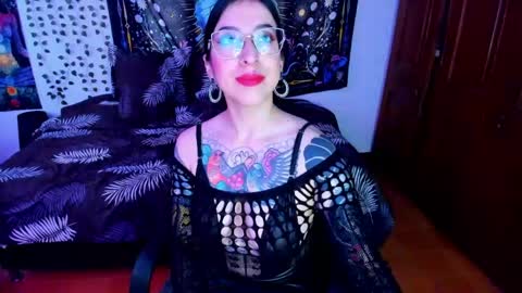 ALiCE ROSE online show from 04-26-26, 04:48