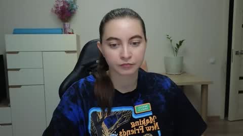 Alice online show from 02-03-26, 05:18