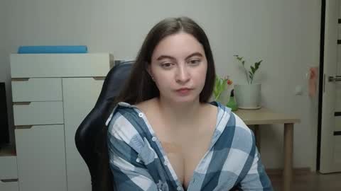 Alice online show from 03-10-26, 06:24