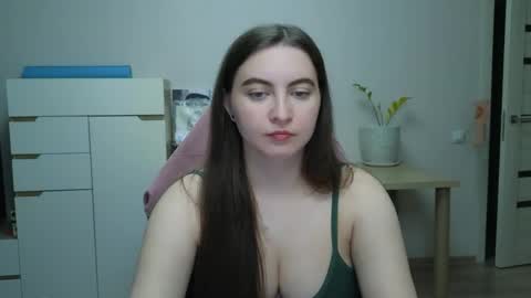 Alice online show from 04-21-26, 07:06