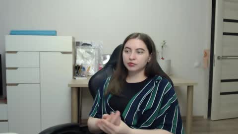 Alice online show from 06-07-26, 01:26