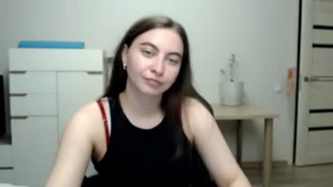 Alice online show from 08-03-26, 03:49