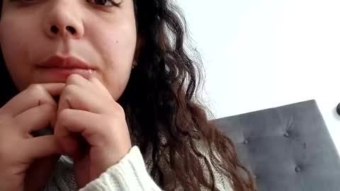 Snapshot of alice_allia chatting on 10-07-25, 10:01 Alice online show from 10-07-25, 10:01